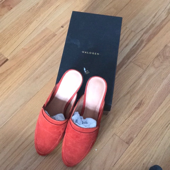 Halogen Shoes - Halogen orange slip on loafer shoes size 10